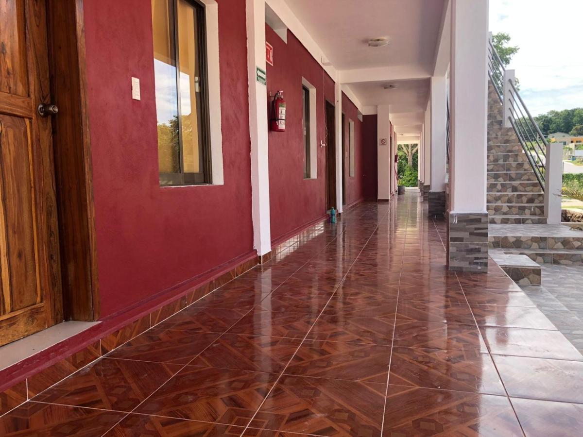 Hotel Villa Diamante Xpujil Exterior photo