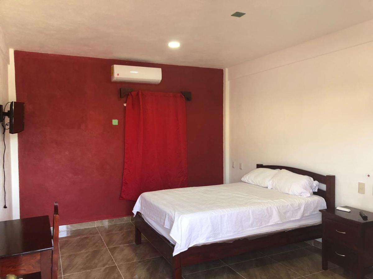 Hotel Villa Diamante Xpujil Exterior photo